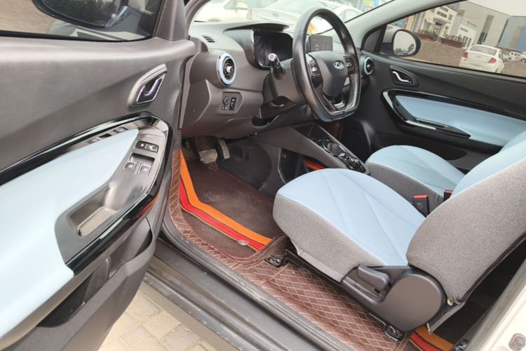 Used Chery QQ Little Ant 2024 Youth Edition 251km True Love Edition 23.99 kWh Driver Seat