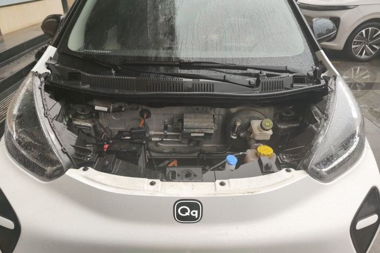 Used Chery QQ Little Ant 2024 321km Love Edition Engine Bay