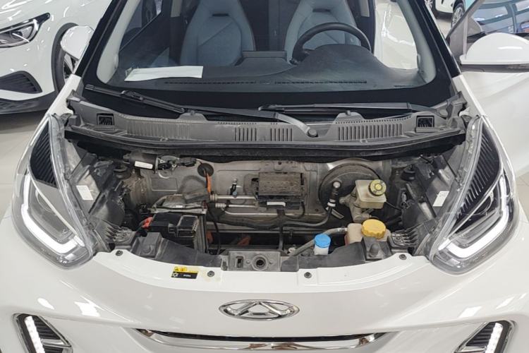 Used Chery QQ Little Ant 2024 Youth Edition 251km True Love Edition 23.99 kWh Engine Bay