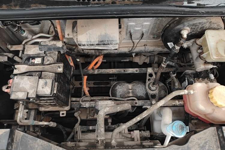 Used Chery QQ Little Ant 2024 251km True Love Edition Engine Bay