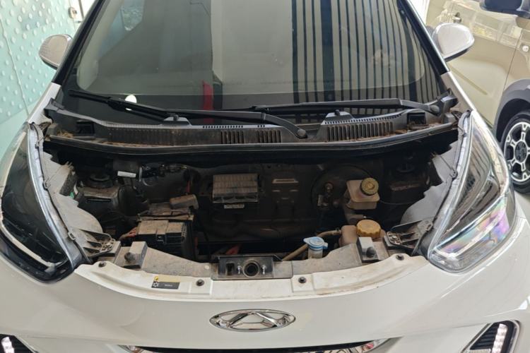 Used Chery QQ Little Ant 2024 Revised Version Youth Edition 251 km True Love Edition 25.05 kWh Engine Bay