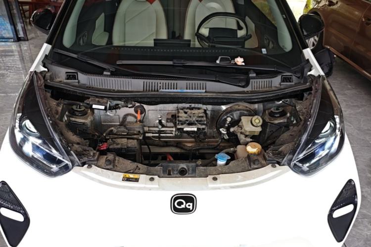 Used Chery QQ Little Ant 2024 Refreshed Version Youth Edition 321 km Beloved Edition 29.23 kWh Engine Bay