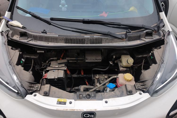 Used Chery QQ Little Ant 2024 321km Love Edition Engine Bay