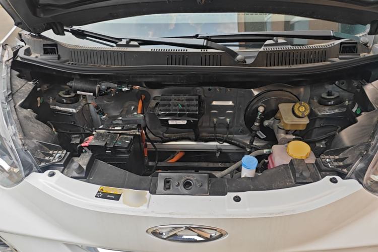 Used Chery QQ Little Ant 2024 Revised Version Youth Edition 251 km True Love Edition 25.05 kWh Engine Bay
