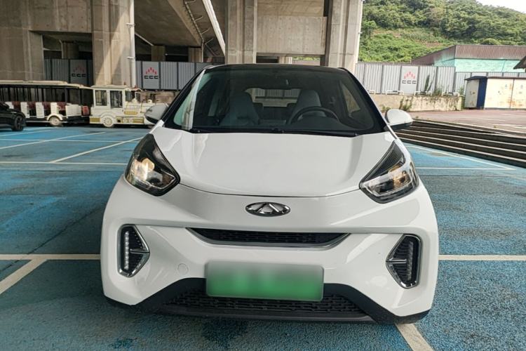 Used Chery QQ Little Ant 2024 Youth Edition 251km True Love Edition 23.99 kWh Front