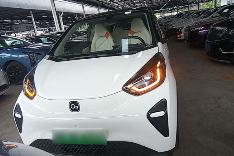 Used Chery QQ Little Ant 2024 Youth Edition 321km Only Love Version 29.23 kWh Front