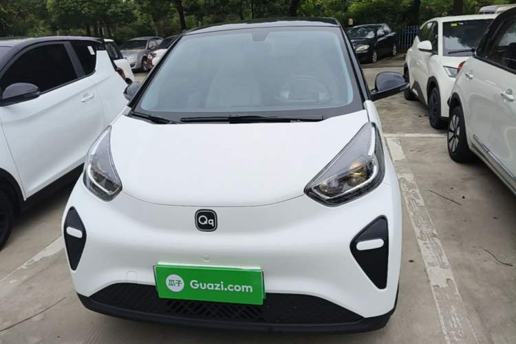 Used Chery QQ Little Ant 2024 Refreshed Version Youth Edition 321 km Beloved Edition 29.23 kWh Front