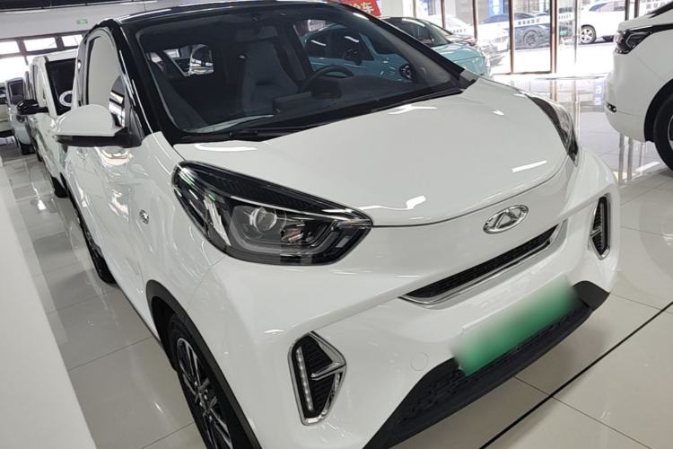 Used Chery QQ Little Ant 2024 Youth Edition 251km True Love Edition 23.99 kWh Front Right 45 Deg