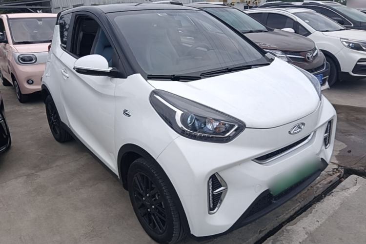 Used Chery QQ Little Ant 2024 Revised Version Youth Edition 251 km True Love Edition 25.05 kWh Front Right 45 Deg