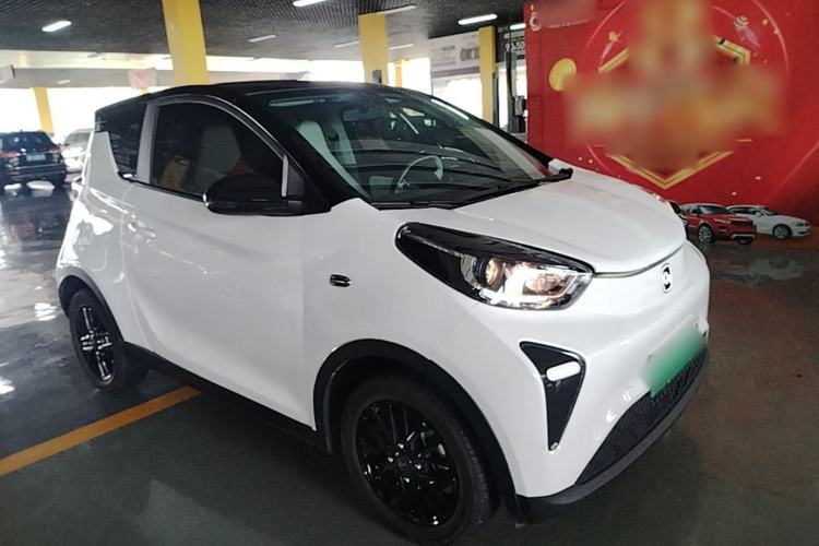 Used Chery QQ Little Ant 2024 Refreshed Version Youth Edition 321 km Beloved Edition 29.23 kWh Front Right 45 Deg