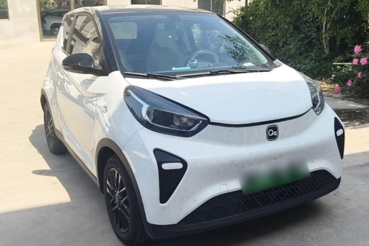 Used Chery QQ Little Ant 2024 Refreshed Version Youth Edition 321 km Beloved Edition 29.23 kWh Front Right 45 Deg