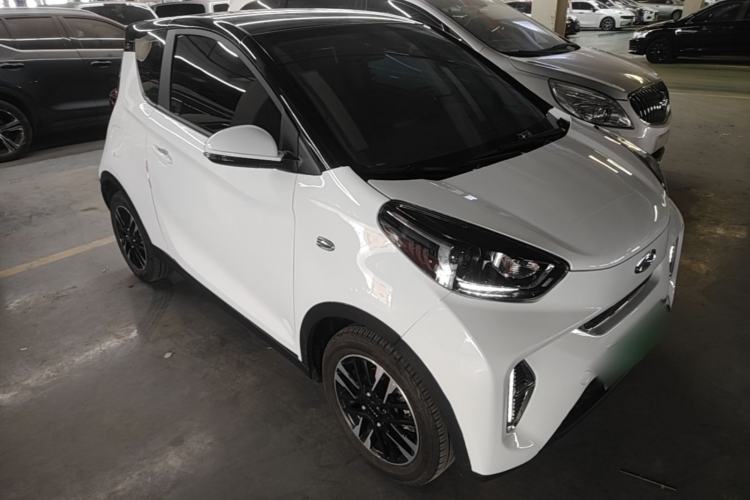 Used Chery QQ Little Ant 2024 251km True Love Edition Front Right 45 Deg