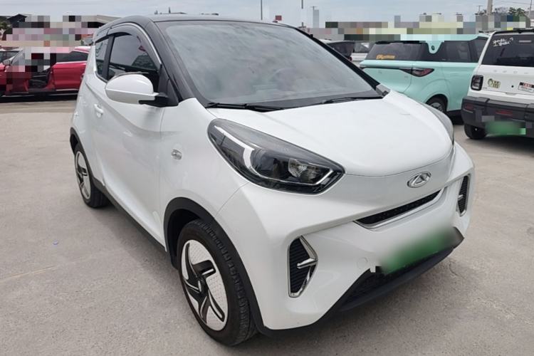 Used Chery QQ Little Ant 2024 251km Love Edition Front Right 45 Deg