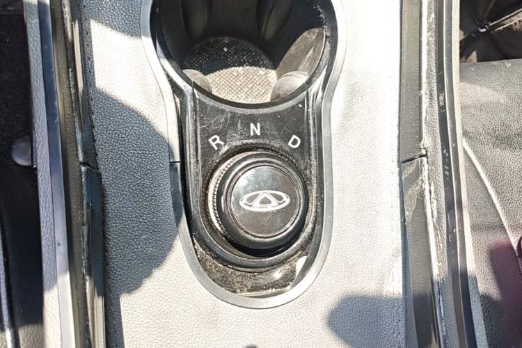 Used Chery QQ Little Ant 2024 Edition Youth Version 251km True Love Edition 25.05 kWh Gear Lever