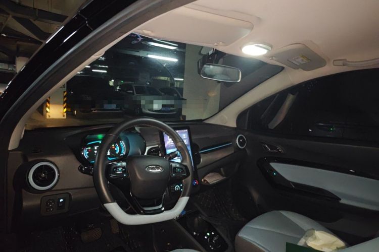 Used Chery QQ Little Ant 2024 Edition Youth Version 251km True Love Edition 25.05 kWh Headliner