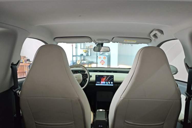 Used Chery QQ Little Ant 2024 Refreshed Version Youth Edition 321 km Beloved Edition 29.23 kWh Headliner