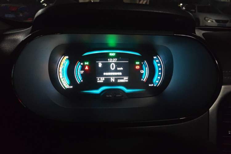 Used Chery QQ Little Ant 2024 Edition Youth Version 251km True Love Edition 25.05 kWh Instrument Cluster