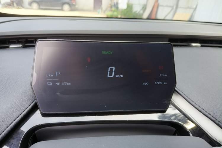Used Chery QQ Little Ant 2024 Revised Edition Youth Version 321 km Only Love Edition 29.23 kWh Instrument Cluster
