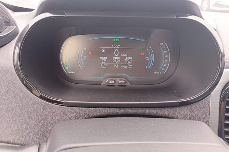Used Chery QQ Little Ant 2024 Revised Version Youth Edition 251 km True Love Edition 25.05 kWh Instrument Cluster