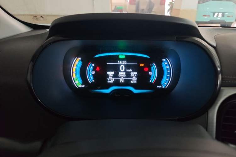 Used Chery QQ Little Ant 2024 Revised Version Youth Edition 251 km True Love Edition 25.05 kWh Instrument Cluster
