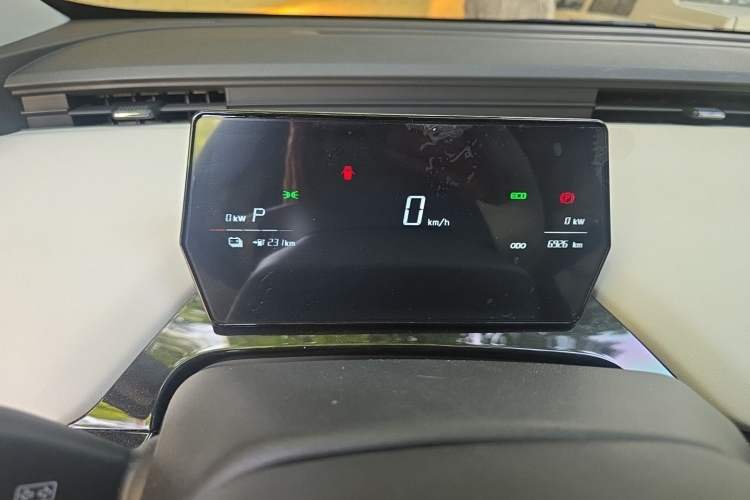 Used Chery QQ Little Ant 2024 Revised Edition Youth Version 321 km Beloved Pro Version 29.23 kWh Instrument Cluster