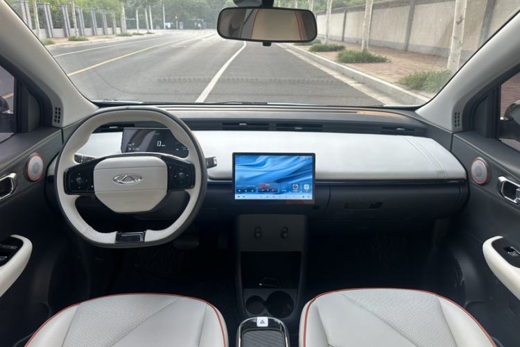 Used Chery QQ Little Ant 2024 Revised Edition Youth Version 321 km Cool Love Edition 29.23 kWh Interior 5