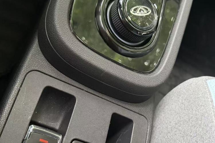 Used Chery QQ Little Ant 2024 Revised Version Youth Edition 251 km True Love Edition 25.05 kWh Interior 5