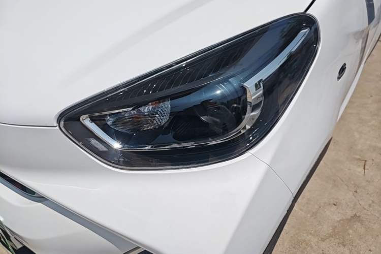 Used Chery QQ Little Ant 2024 Edition Youth Version 251km True Love Edition 25.05 kWh Left Front Headlight