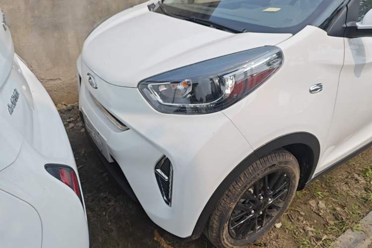 Used Chery QQ Little Ant 2024 Revised Version Youth Edition 251 km True Love Edition 25.05 kWh Left Front Headlight