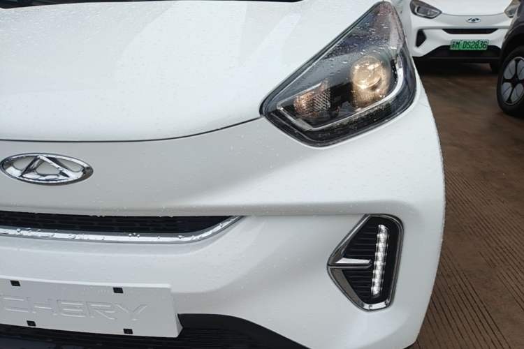 Used Chery QQ Little Ant 2024 251km True Love Edition Left Front Headlight