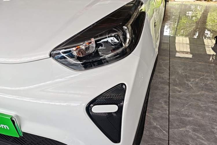 Used Chery QQ Little Ant 2024 Refreshed Version Youth Edition 321 km Beloved Edition 29.23 kWh Left Front Headlight