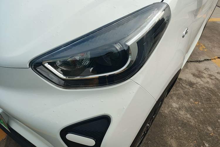Used Chery QQ Little Ant 2024 Edition Youth Version 321 km Beloved Version 29.23 kWh Left Front Headlight