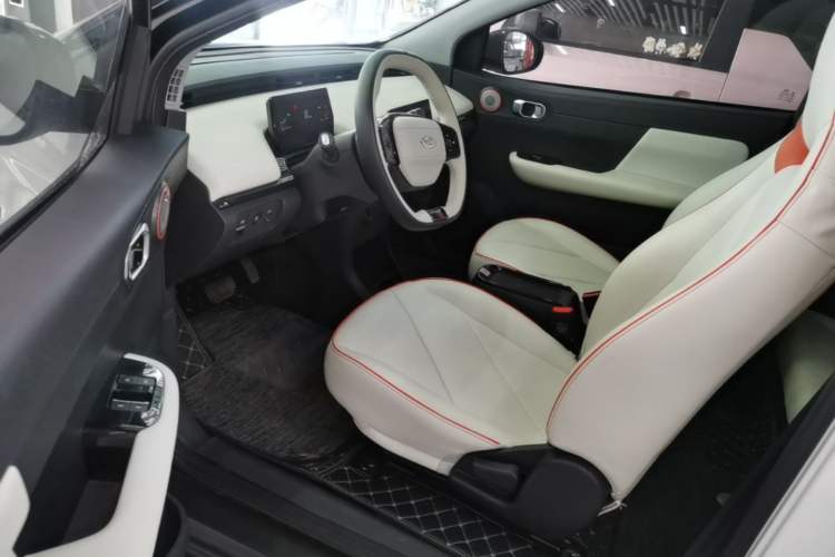 Used Chery QQ Little Ant 2024 Refreshed Version Youth Edition 321 km Beloved Edition 29.23 kWh Left Front Seat