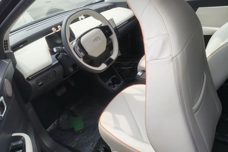 Used Chery QQ Little Ant 2024 Refreshed Version Youth Edition 321 km Beloved Edition 29.23 kWh Left Front Seat