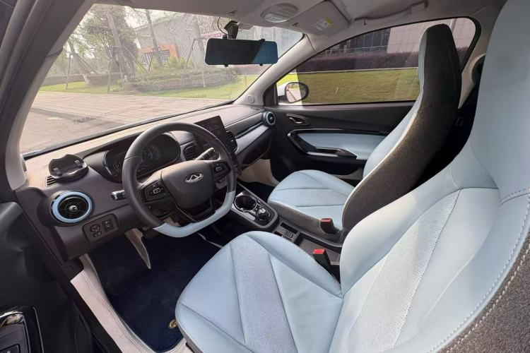 Used Chery QQ Little Ant 2024 Revised Version Youth Edition 251 km True Love Edition 25.05 kWh Left Front Seat