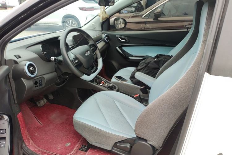 Used Chery QQ Little Ant 2024 Youth Edition 251km True Love Edition 23.99 kWh Left Front Seat