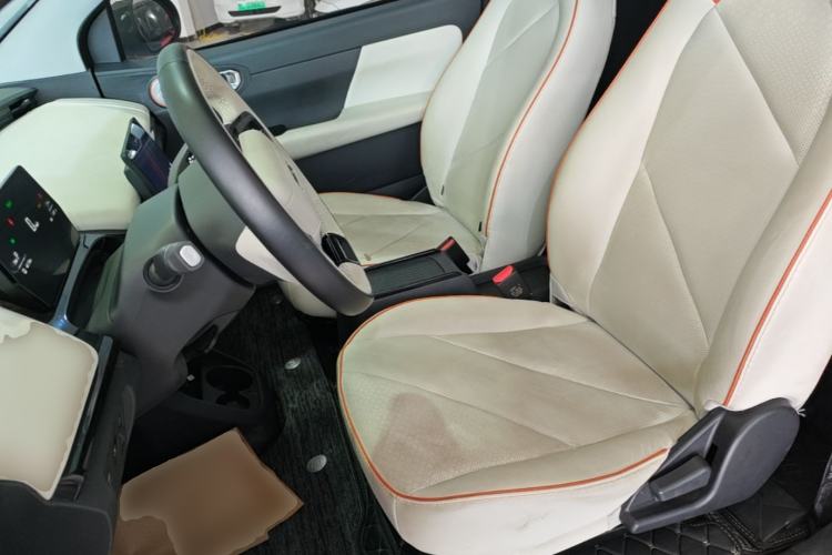 Used Chery QQ Little Ant 2024 Refreshed Version Youth Edition 321 km Beloved Edition 29.23 kWh Left Front Seat