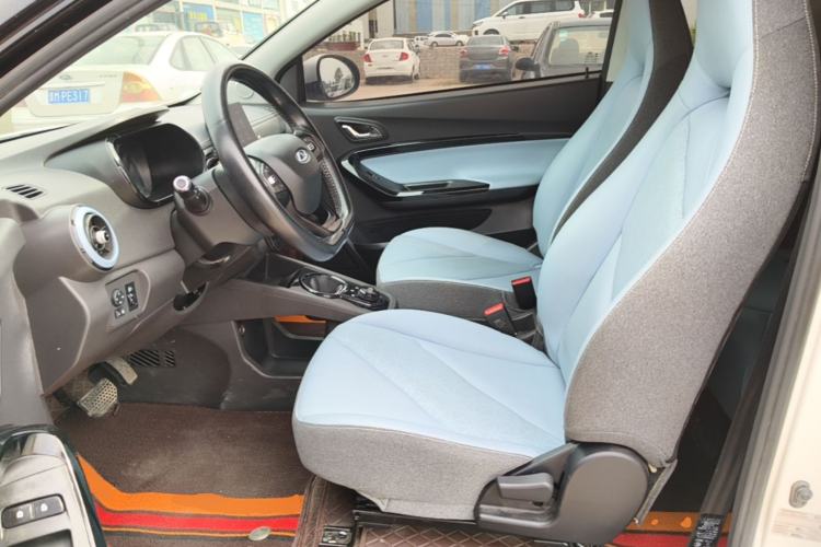 Used Chery QQ Little Ant 2024 Youth Edition 251km True Love Edition 23.99 kWh Left Front Seat