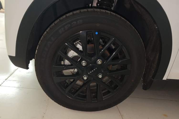 Used Chery QQ Little Ant 2024 Revised Version Youth Edition 251 km True Love Edition 25.05 kWh Left Front Wheel Hub