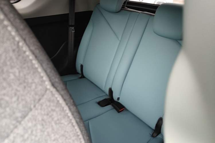 Used Chery QQ Little Ant 2024 251km True Love Edition Left Rear Seat