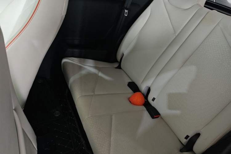 Used Chery QQ Little Ant 2024 Refreshed Version Youth Edition 321 km Beloved Edition 29.23 kWh Left Rear Seat