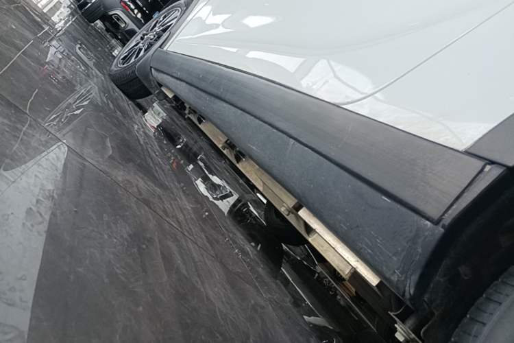 Used Chery QQ Little Ant 2024 251km True Love Edition Left Side Sill