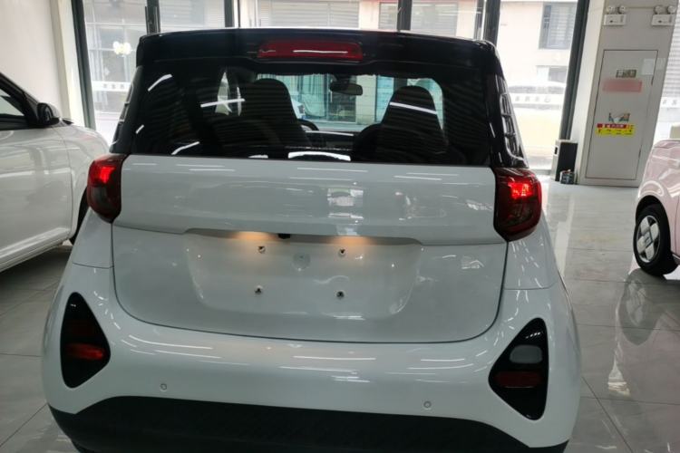 Used Chery QQ Little Ant 2024 Refreshed Version Youth Edition 321 km Beloved Edition 29.23 kWh Rear