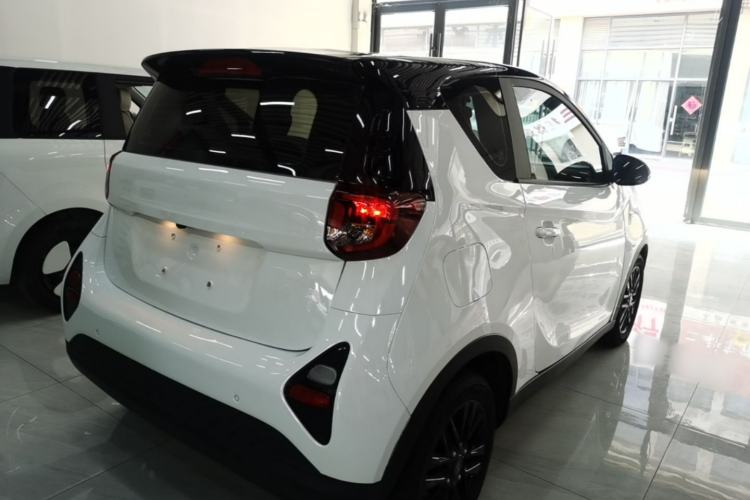 Used Chery QQ Little Ant 2024 Refreshed Version Youth Edition 321 km Beloved Edition 29.23 kWh Rear Right 45 Deg