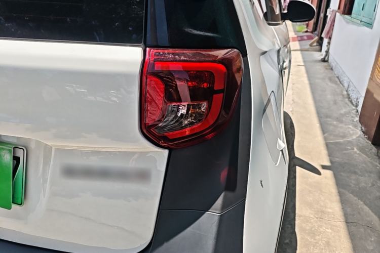 Used Chery QQ Little Ant 2024 Edition Youth Version 251km True Love Edition 25.05 kWh Right Rear Taillight