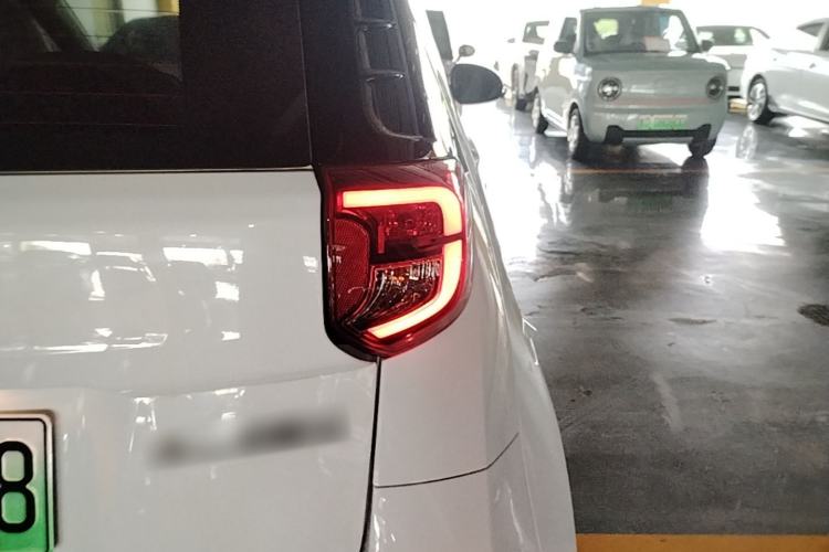 Used Chery QQ Little Ant 2024 Refreshed Version Youth Edition 321 km Beloved Edition 29.23 kWh Right Rear Taillight