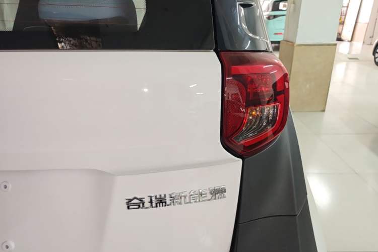 Used Chery QQ Little Ant 2024 Revised Version Youth Edition 251 km True Love Edition 25.05 kWh Right Rear Taillight