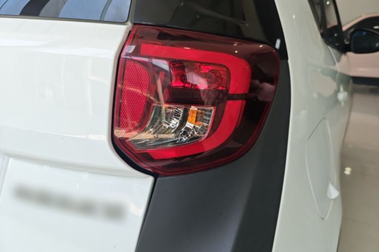 Used Chery QQ Little Ant 2024 Revised Version Youth Edition 251 km True Love Edition 25.05 kWh Right Rear Taillight