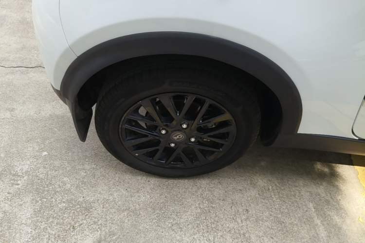 Used Chery QQ Little Ant 2024 Revised Edition Youth Version 321 km Only Love Edition 29.23 kWh Right Rear Wheel Hub