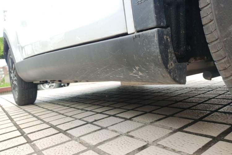 Used Chery QQ Little Ant 2024 Youth Edition 251km True Love Edition 23.99 kWh Right Side Sill